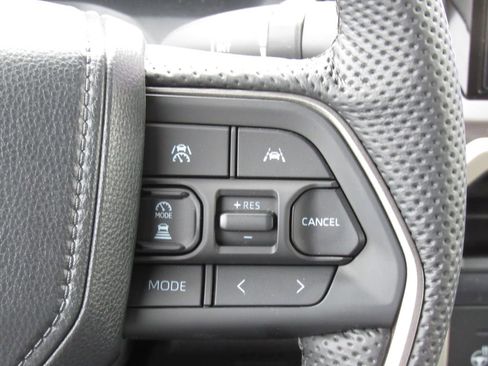 New 2026 Toyota Tacoma TRD Off-Road AWD/4WD image 30