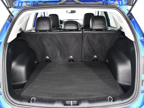 Used 2018 Jeep Compass Latitude w/ Popular Equipment Group AWD/4WD image 22