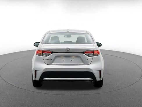 Used 2025 Toyota Corolla LE FWD image 8