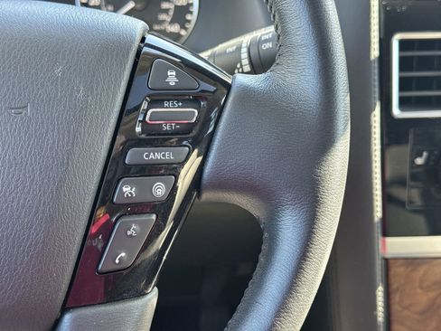 Used 2024 Nissan Armada SL w/ Captain's Chairs Package image 20