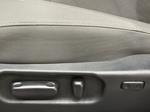 Used 2022 Toyota Tacoma SR5 image 23