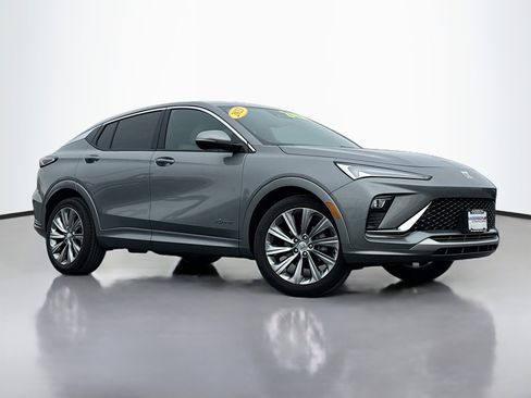 Used 2024 Buick Envista Avenir image 1