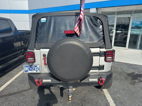 Used 2012 Jeep Wrangler Sport AWD/4WD image 5