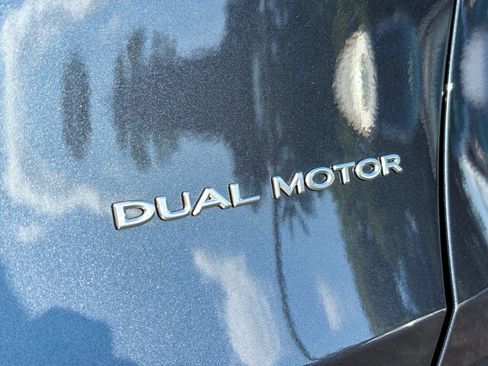 Used 2026 Tesla Model Y AWD image 11