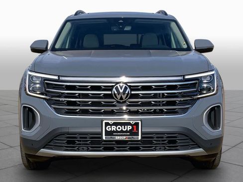 New 2026 Volkswagen Atlas SE FWD image 3