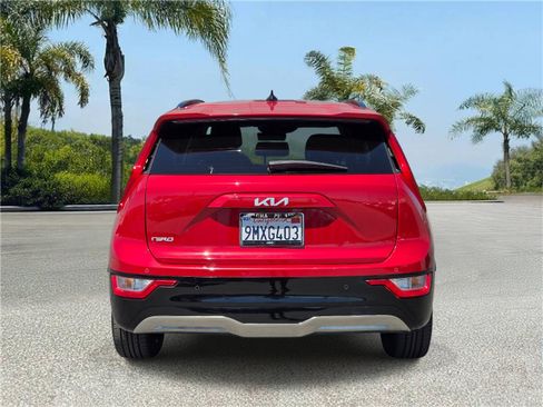 Used 2024 Kia Niro Wind FWD image 5