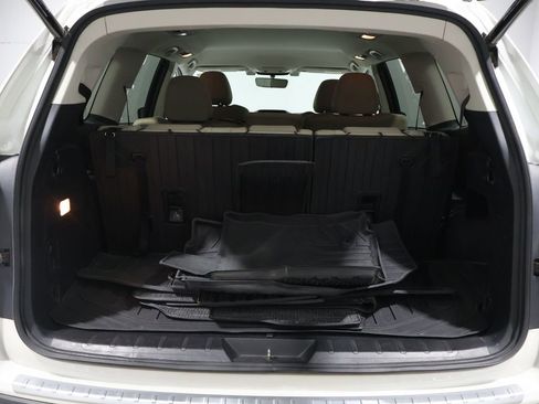 Used 2019 Subaru Ascent Premium image 19