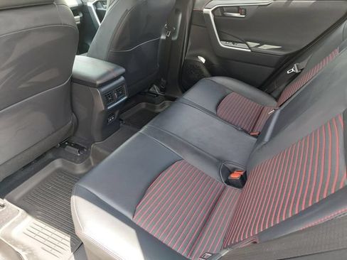 Used 2025 Toyota RAV4 XSE w/ Weather Package AWD/4WD image 36