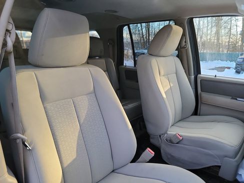 Used 2011 Ford Expedition EL XL w/ HD Trailer Tow Pkg image 19