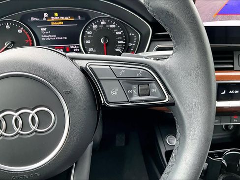 Used 2023 Audi A4 2.0T allroad Premium w/ Convenience Package AWD/4WD image 25