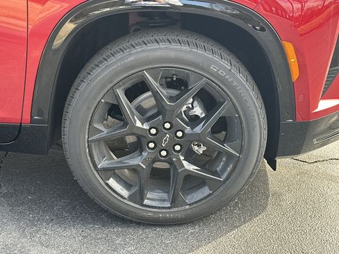 New 2026 Chevrolet Traverse RS w/ LPO, Floor Liner Package image 14