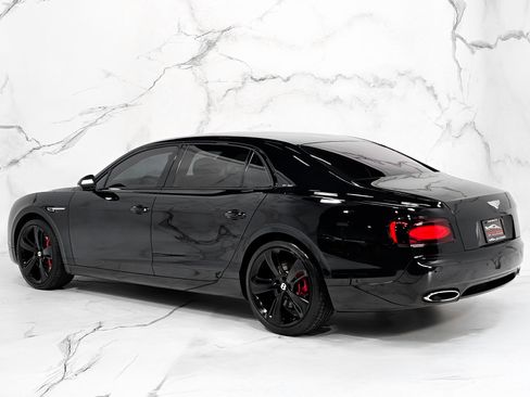 Used 2018 Bentley Flying Spur S W12 image 12