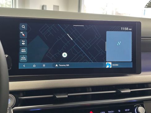 New 2026 Hyundai Tucson Limited image 28