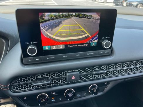 Certified 2025 Honda HR-V Sport image 17