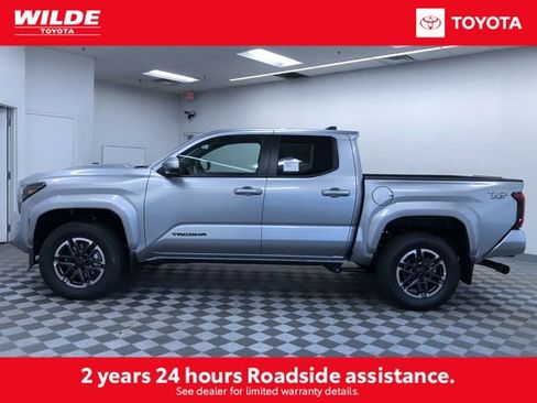 New 2026 Toyota Tacoma TRD Sport AWD/4WD image 3