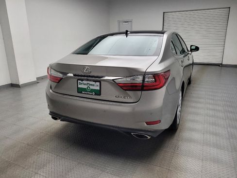 Used 2016 Lexus ES 350 w/ Luxury Package w/Wood Trim FWD image 7