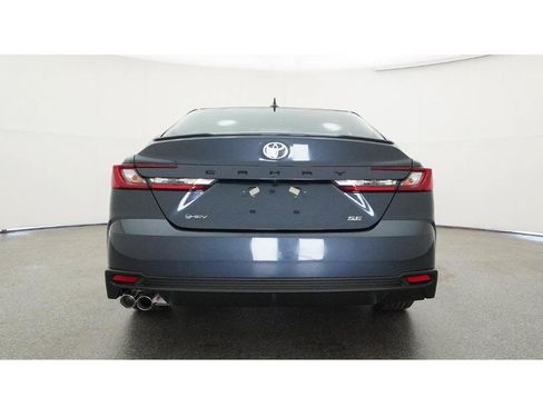 Used 2026 Toyota Camry SE FWD image 23