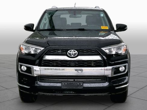 Used 2019 Toyota 4Runner Limited RWD image 4