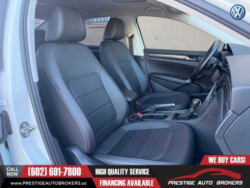 Used 2020 Volkswagen Passat 2.0T R-Line FWD image 21