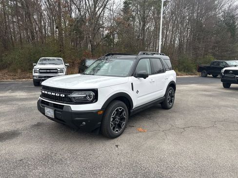 New 2025 Ford Bronco Sport Outer Banks w/ Outer Banks Tech Package+ image 7
