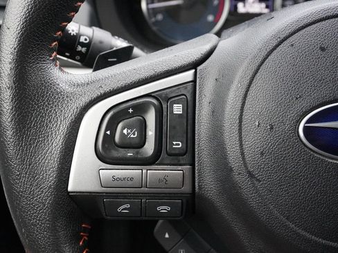 Used 2017 Subaru Crosstrek 2.0i Premium AWD/4WD image 35