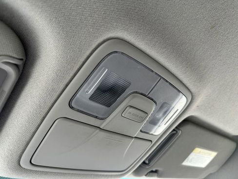 Used 2012 Hyundai Tucson GLS FWD image 17