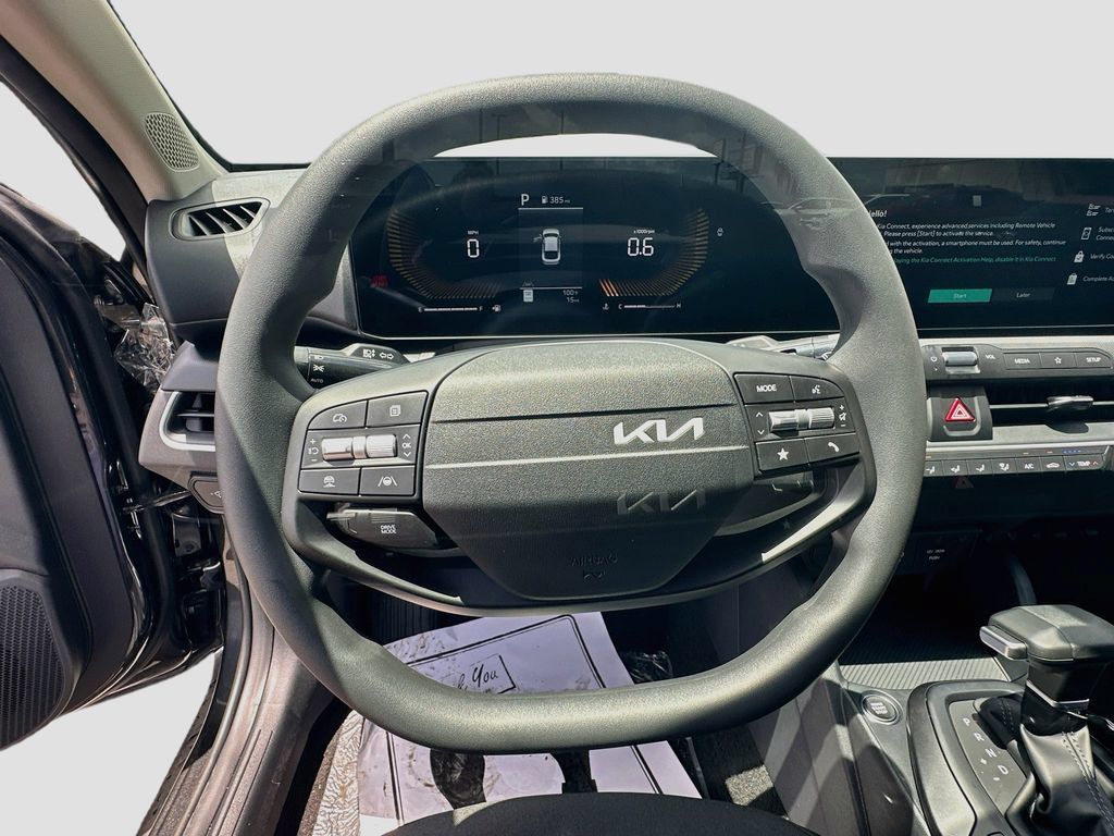 New 2026 Kia K4 FWD image 11