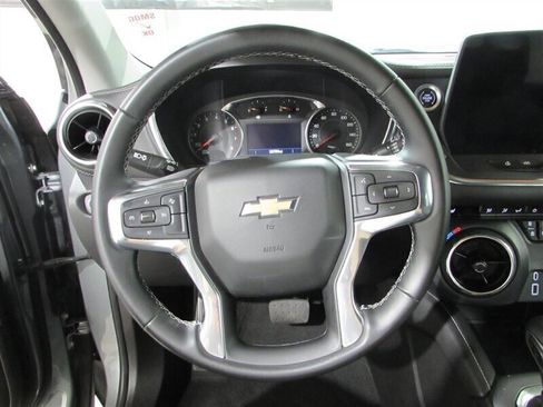 Used 2024 Chevrolet Blazer LT image 77
