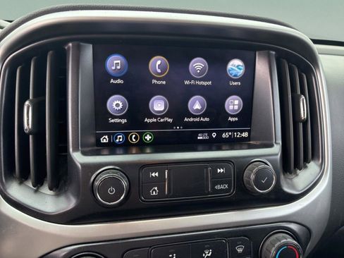 Used 2020 Chevrolet Colorado LT AWD/4WD image 14