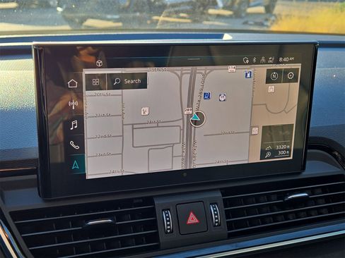 Certified 2023 Audi Q5 e Premium Plus w/ Premium Plus Package image 19