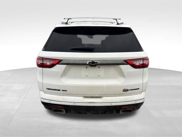 Used 2021 Chevrolet Traverse Premier w/ LPO, 'HIT The Road' Package AWD/4WD image 4