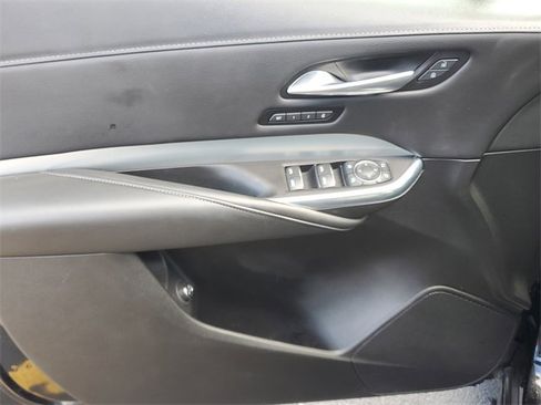 Certified 2023 Cadillac XT4 Premium Luxury w/ Cold Weather Package image 10