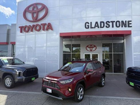 Certified 2021 Toyota RAV4 Limited w/ Limited Grade Weather Package AWD/4WD image 1