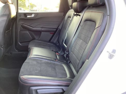 Used 2021 Ford Escape SEL w/ SEL Stealth AWD Package image 15