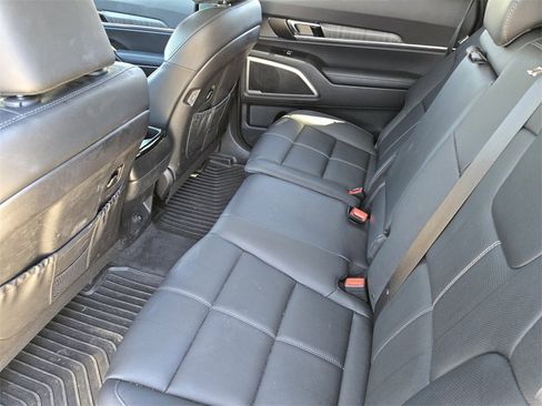 Certified 2023 Kia Telluride EX image 30