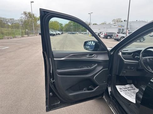 Used 2021 Jeep Grand Cherokee L Limited w/ Luxury Tech Group II AWD/4WD image 14