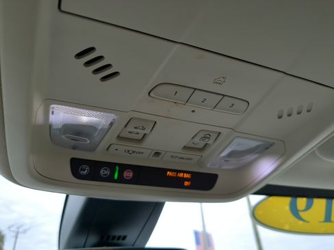 Used 2019 Cadillac XT5 Luxury image 19