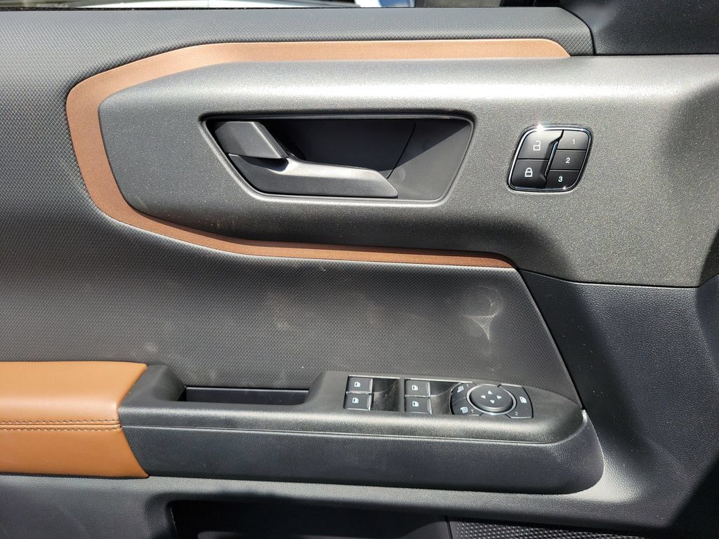 New 2026 Ford Bronco Sport Outer Banks w/ Outer Banks Tech Package+ AWD/4WD image 20