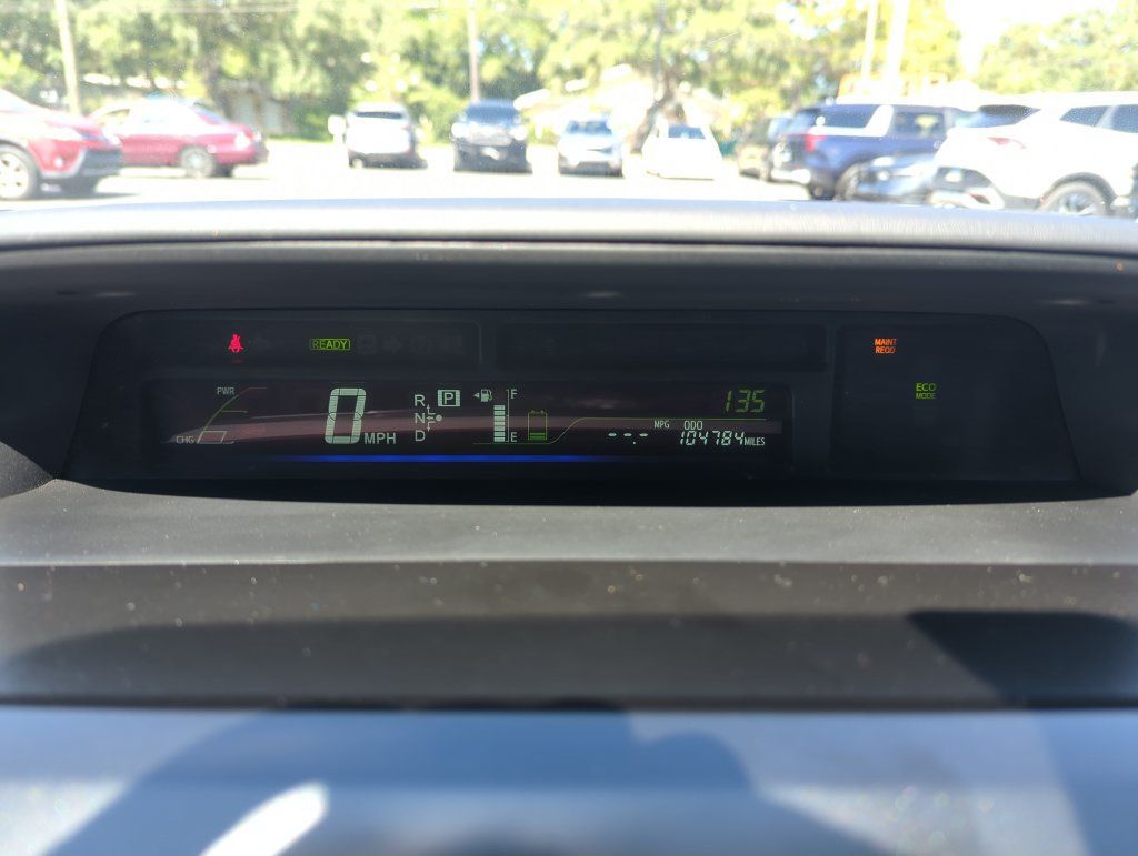 Used 2017 Toyota Prius V Two w/ Carpet Mat Package FWD image 37