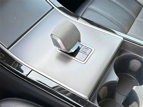 Used 2024 Land Rover Range Rover Evoque Dynamic SE image 30