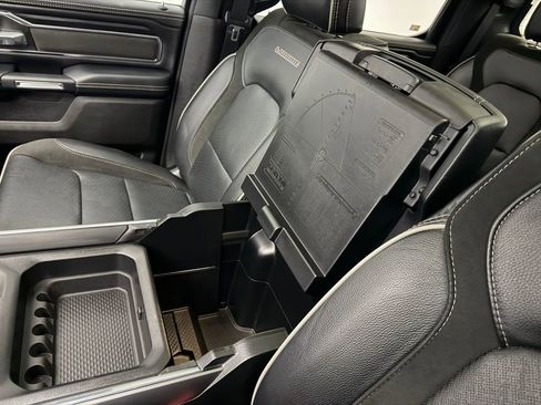 Used 2024 RAM 1500 Laramie AWD/4WD image 32