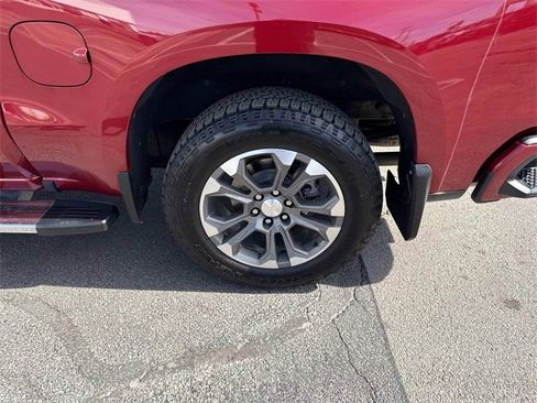 Used 2024 Chevrolet Silverado 1500 High Country image 29