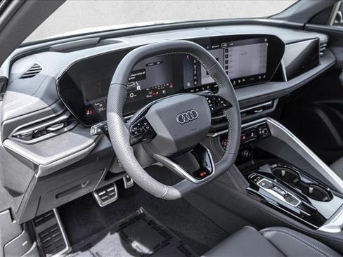 New 2026 Audi SQ5 Prestige AWD/4WD image 10