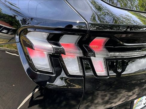 Used 2024 Ford Mustang Mach-E Select RWD image 33