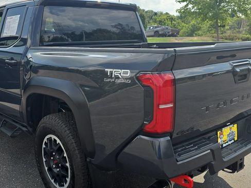 Used 2024 Toyota Tacoma TRD Off-Road AWD/4WD image 35