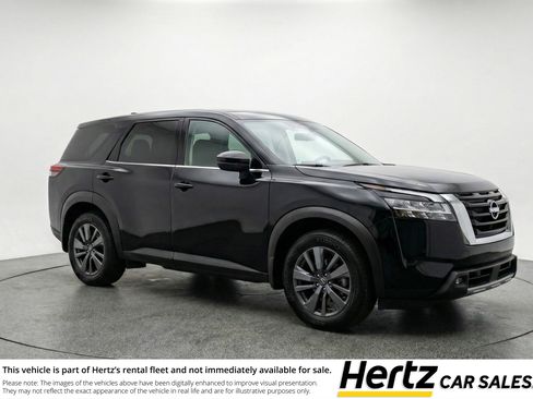 Used 2025 Nissan Pathfinder SV FWD image 1