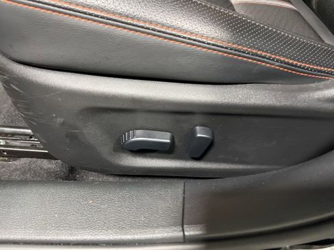 Used 2025 Nissan Altima 2.5 SR image 23