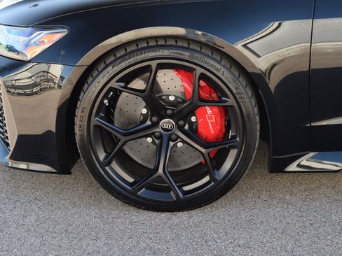 Used 2025 Audi RS 7 Performance AWD/4WD image 30