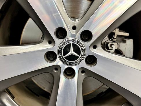 Used 2022 Mercedes-Benz GLC 300 4MATIC Coupe image 18