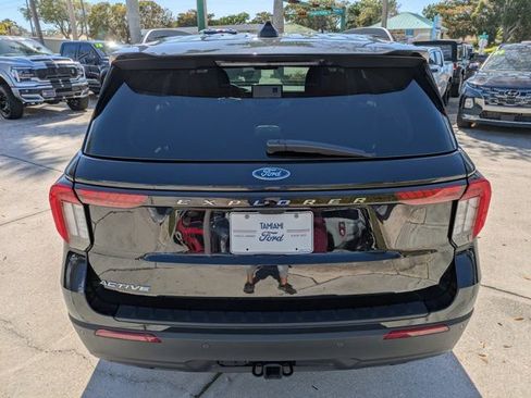 New 2026 Ford Explorer Active image 5